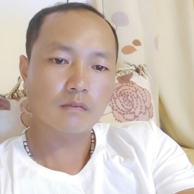 心结的第一张照片--通海王婆说媒